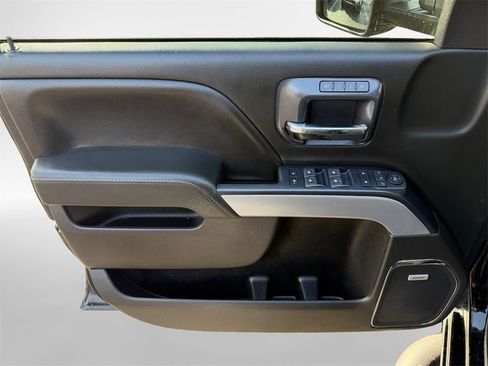 Used 2019 Chevrolet Silverado 2500 LTZ w/ Duramax Plus Package image 17