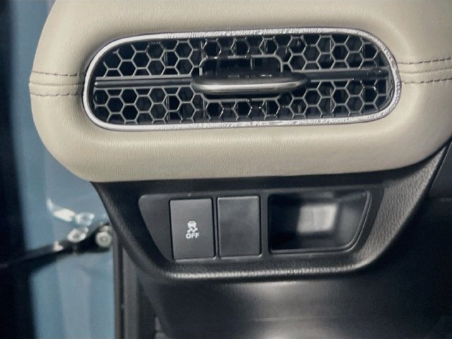 Certified 2027 Honda HR-V EX-L image 9