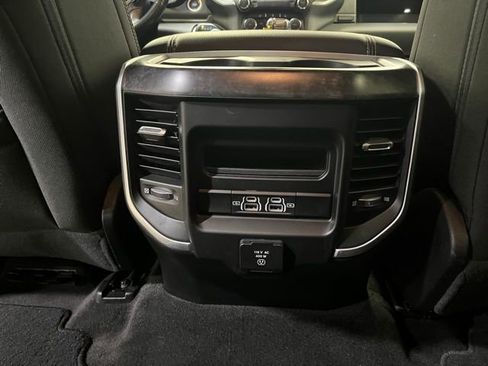 Used 2021 RAM 1500 Big Horn image 24