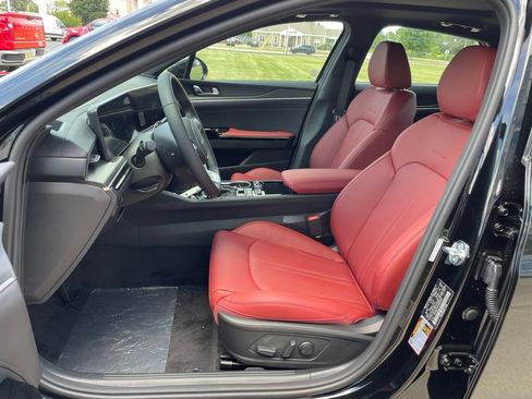 New 2026 Kia K5 GT-Line image 8