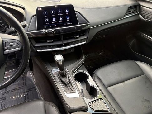 Used 2021 Cadillac CT4 Luxury w/ Cold Weather Package image 14