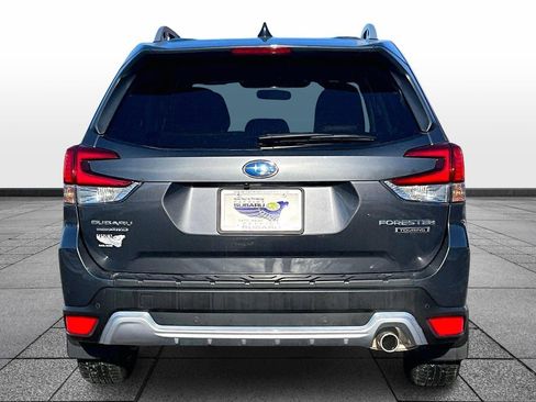 Used 2024 Subaru Forester Touring image 4
