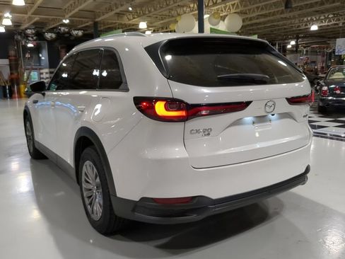 Used 2024 MAZDA CX-90 3.3 Turbo w/ Preferred Package AWD/4WD image 11