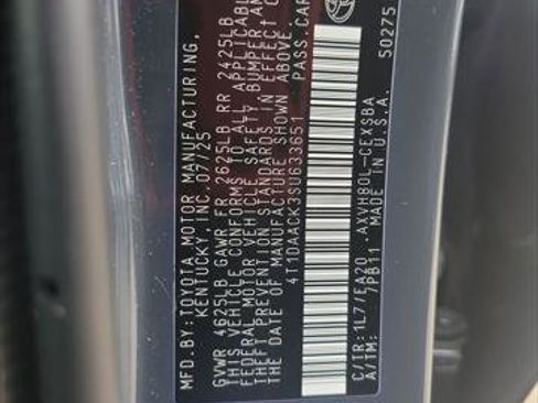 Certified 2025 Toyota Camry SE image 38