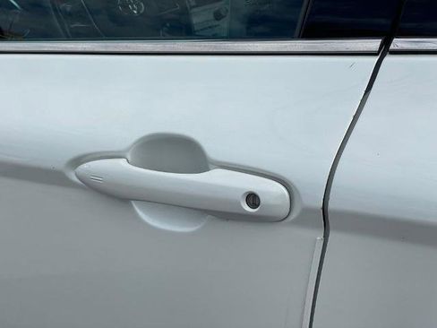 Used 2023 Toyota Camry XLE image 25