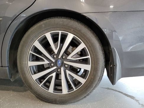 Used 2018 Subaru Legacy 2.5i Premium AWD/4WD image 11