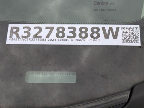 Used 2024 Subaru Outback Limited image 30