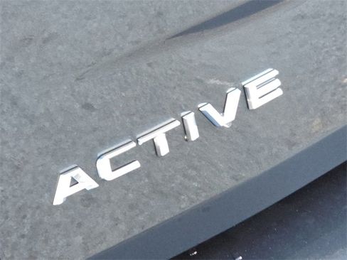 New 2025 Ford Expedition Active image 10
