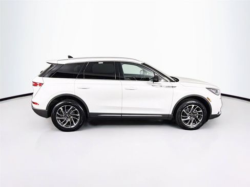 Used 2022 Lincoln Corsair AWD w/ Equipment Group 101A image 12