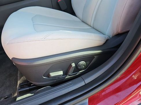 Used 2023 Hyundai Sonata SEL image 16