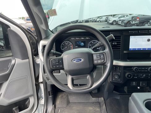Used 2024 Ford F250 XL w/ STX Appearance Package AWD/4WD image 16