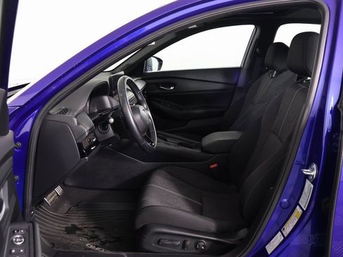 Used 2024 Honda Accord Sport image 10