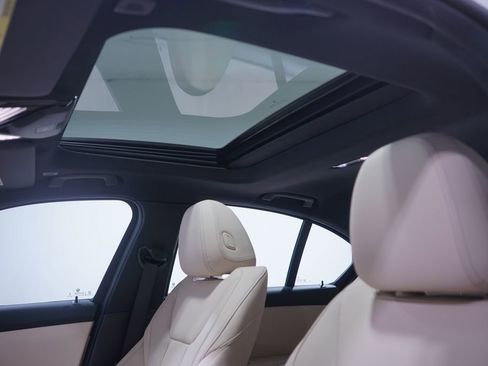 New 2026 BMW 330i Sedan w/ M Sport Package image 8