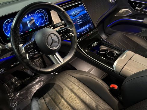 Used 2022 Mercedes-Benz EQS 450+ Sedan image 9