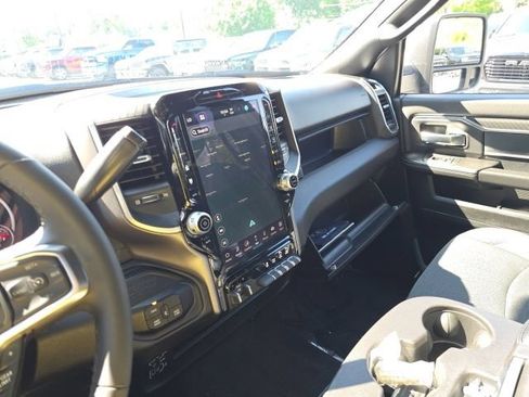 Used 2026 RAM 2500 Big Horn AWD/4WD image 27