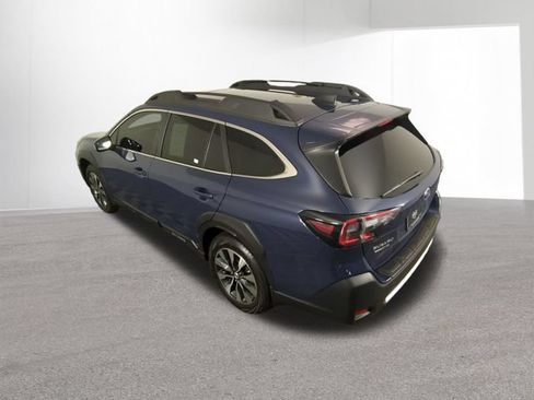 Used 2025 Subaru Outback Limited w/ Popular Package #2 AWD/4WD image 34