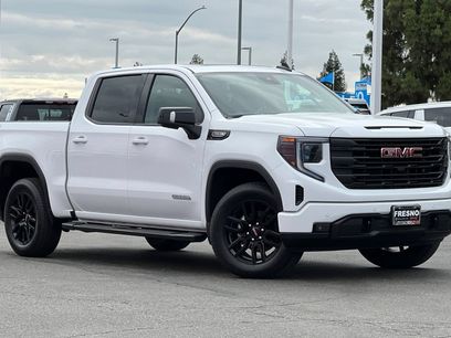 New 2026 GMC Sierra 1500 Elevation w/ Elevation Premium Package