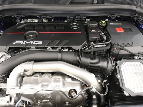 New 2025 Mercedes-Benz GLA 35 AMG 4MATIC image 11