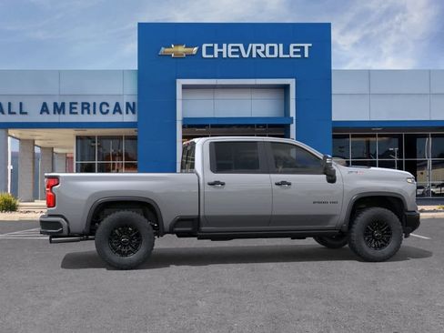 New 2026 Chevrolet Silverado 2500 ZR2 w/ LPO, Dark Essentials Package AWD/4WD image 6