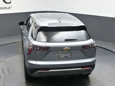 New 2026 Chevrolet Equinox LT w/ Safety and Technology Package FWD image 35