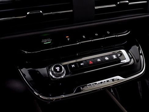 Used 2024 Lincoln Corsair FWD w/ Equipment Group 101A image 23