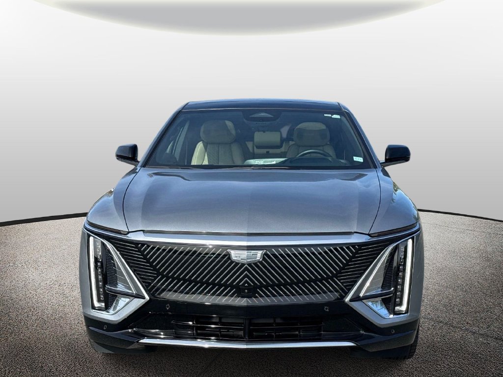 Certified 2026 Cadillac Lyriq Signature Luxury w/ Nappa Leather Package AWD/4WD image 2
