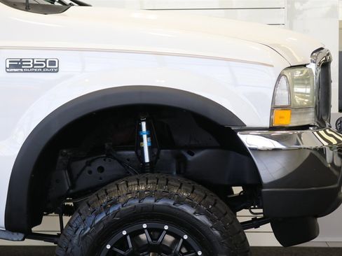 Used 2003 Ford F350 Lariat image 49