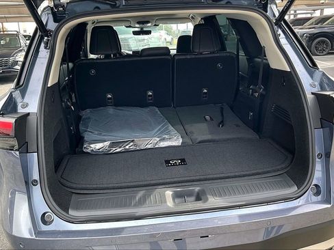 New 2026 INFINITI QX60 Luxe image 45