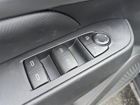 New 2026 Chevrolet Equinox EV RS image 25