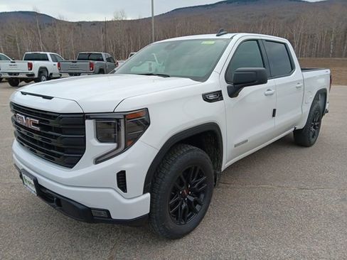 New 2026 GMC Sierra 1500 Elevation image 3