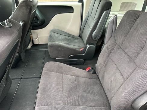 Used 2013 Dodge Grand Caravan American Value Package image 9