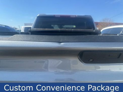 Used 2020 Chevrolet Silverado 1500 Custom w/ Custom Value Package AWD/4WD image 7