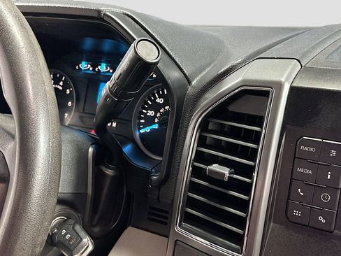 Used 2018 Ford F150 XLT w/ XTR Package AWD/4WD image 16