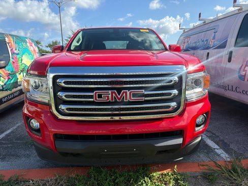 Used 2019 GMC Canyon SLE AWD/4WD image 2