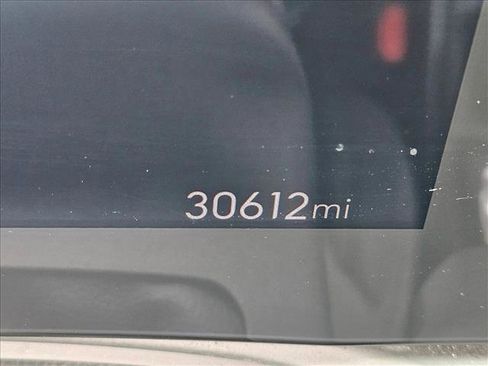 Used 2025 Buick Encore GX Preferred FWD image 11