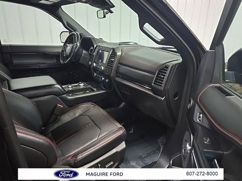 Used 2019 Ford Expedition Limited w/ Equipment Group 303A image 16