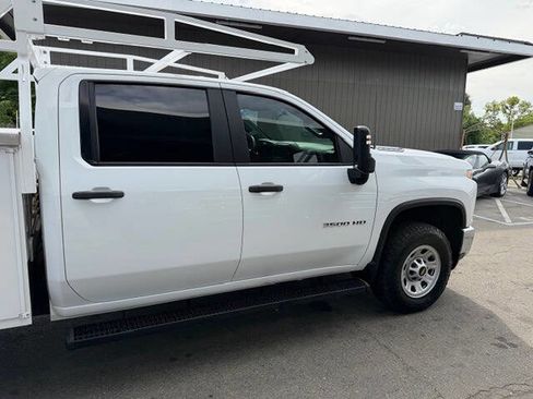 Used 2021 Chevrolet Silverado 3500 W/T w/ WT Convenience Package AWD/4WD image 9
