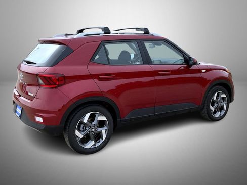 New 2025 Hyundai Venue SEL image 6