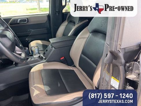 Used 2024 Ford Bronco Wildtrak AWD/4WD image 9