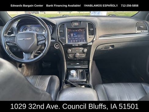 Used 2018 Chrysler 300 S w/ 300S Premium Group image 15