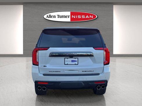 Used 2023 GMC Yukon Denali Ultimate image 7