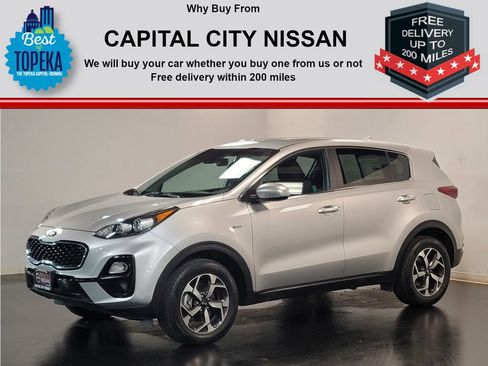 Used 2022 Kia Sportage LX image 5