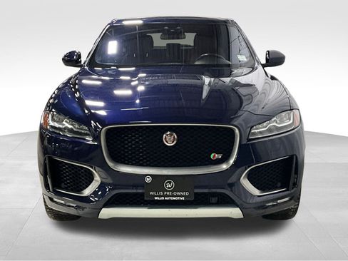 Used 2018 Jaguar F-PACE S image 2