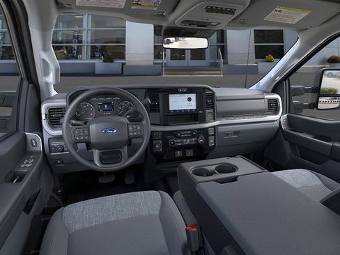 New 2026 Ford F350 XLT image 9