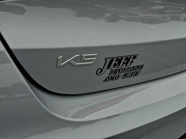 Used 2023 Kia K5 GT-Line w/ GT-Line Premium Package FWD image 7