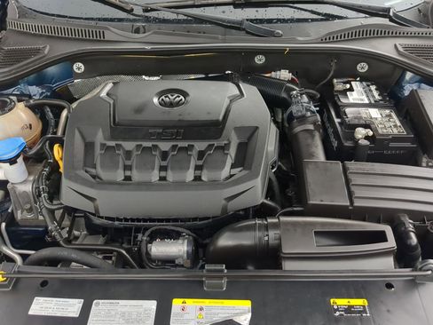 Used 2022 Volkswagen Passat 2.0T SE image 33