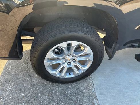 Used 2025 Chevrolet Silverado 1500 LTZ w/ Technology Package AWD/4WD image 6
