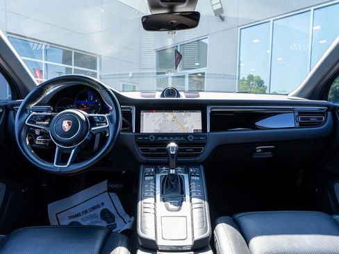 Used 2020 Porsche Macan AWD/4WD image 52