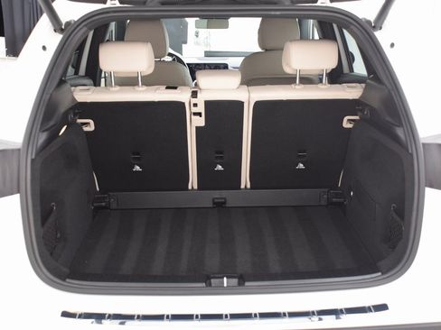 Certified 2025 Mercedes-Benz GLA 250 image 30