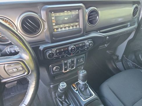 Used 2021 Jeep Wrangler Unlimited Willys image 22